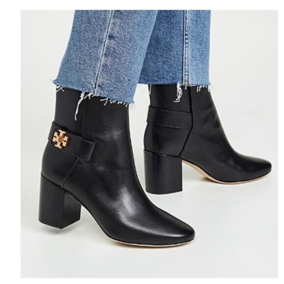 TORY BURCH Kira 70MM Booties Women's Boots Black Patent Leather 6.5 EUC - Picture 1 of 15